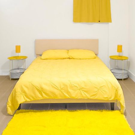 Yellow2 Sunrise Brighton Beach Retreat Apartment New York Exterior photo